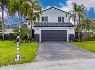 Hawkes Bluff, Davie, FL 33331
