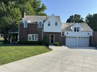 110 S Pearl St, Mc Arthur, OH 45651