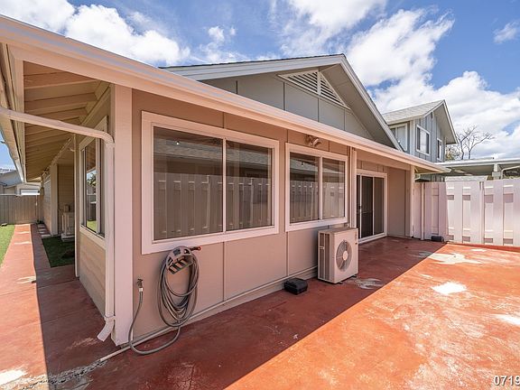 3rd image of 91-846 Puhikani St