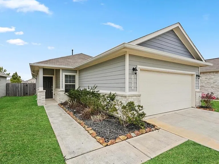 20013 Northpark Oak Ln — Photo 1