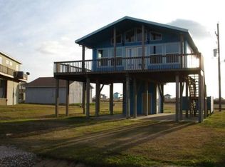 925 Honeysuckle, Crystal Beach, TX 77650
