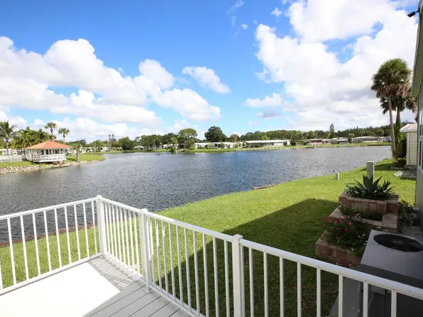 8775 20th St, Vero Beach, FL 32966