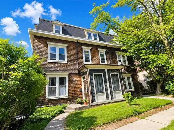 9 Saint Marks Pl, Staten Island, NY 10301