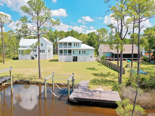 109 W Nursery Rd, Santa Rosa Beach, FL 32459