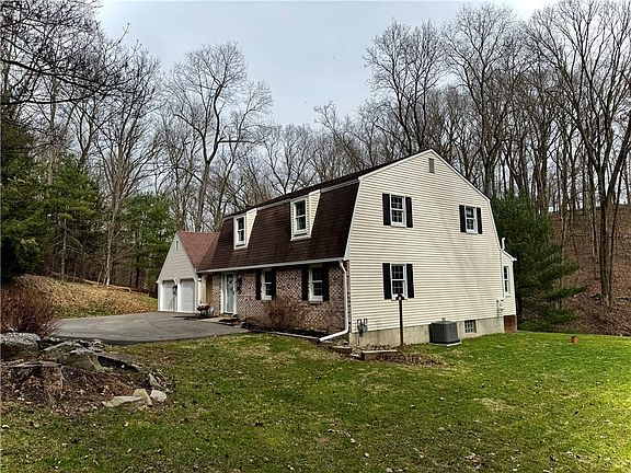4th image of 273 Rockdale Rd
