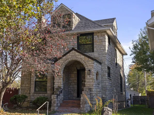 70 N Burgess Ave, Columbus, OH 43204