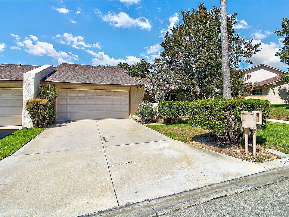 1st image of 2655 Doubletree Dr
