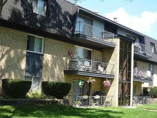 1st image of 11104 S 84th Ave APT 2A