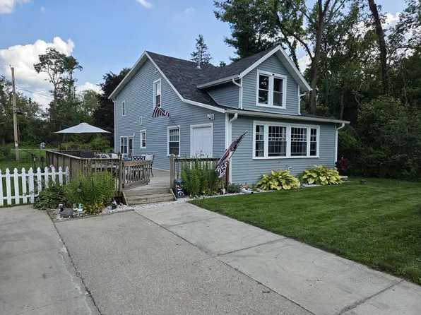 N2456 Mildred STREET, Delavan, WI 53115