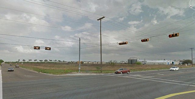 2nd image of 609 N Fm 1015