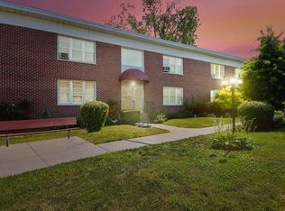 17 Winchester Ave APT 2B, Yonkers, NY 10710