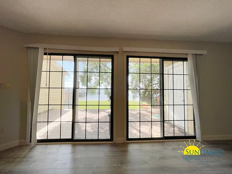 221 Shalimar Dr — Photo 10