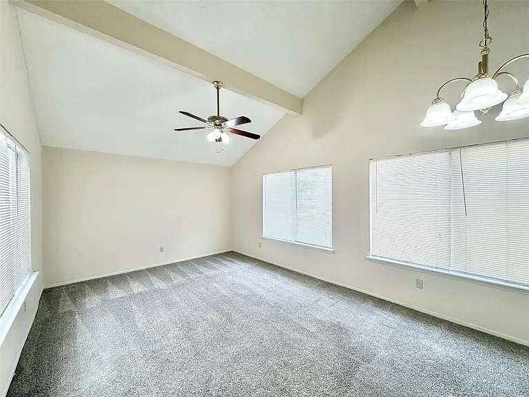 12618 Ridgelow Ln — Photo 10