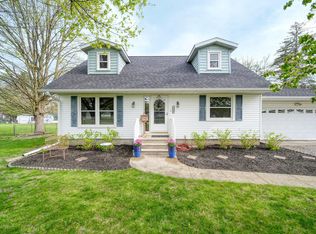144 S State St, Michigan Center, MI 49254