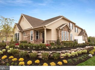 1134-9 Webb Dr, Perkasie, PA 18944