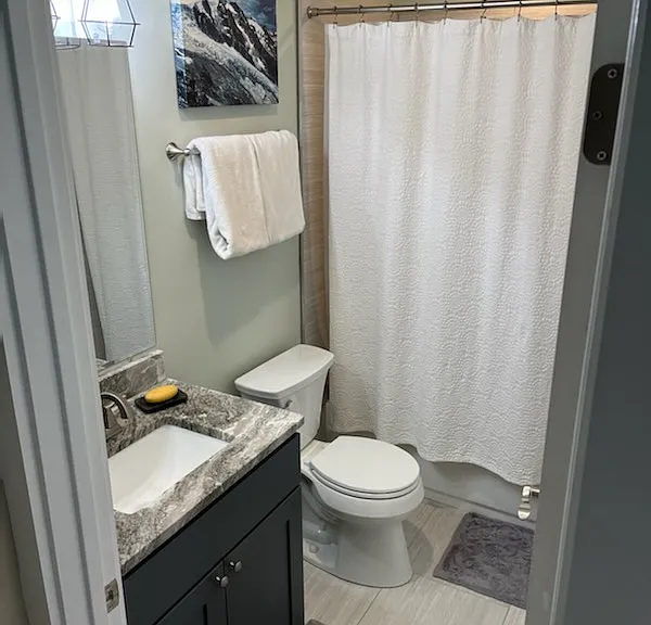 2315 Park Ave #3B — Photo 8