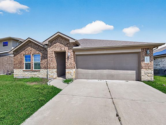 3rd image of 8043 Black Forest Ln