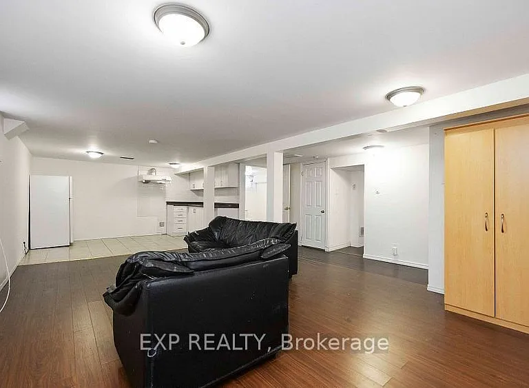 218 Ashlar Rd — Photo 16