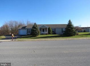 8 Katy Ln, Myerstown, PA 17067