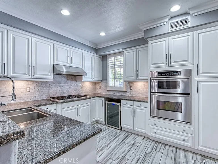 2682 Bungalow Pl — Photo 5