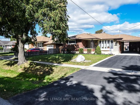 11 Grosvenor St, Saint Catharines, ON L2M 3E1