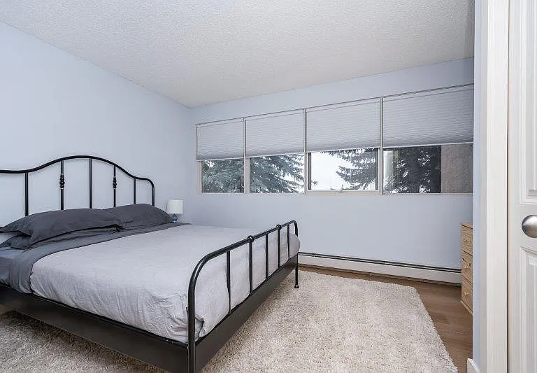 220 Village Ter SW #2 — Photo 19