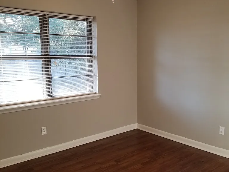 654 N Page Rd — Photo 14