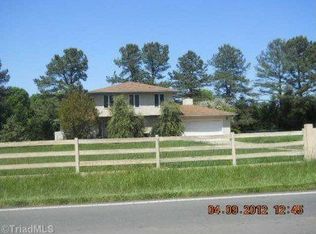 404 E Hanover Rd, Graham, NC 27253