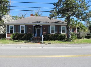 100 Palmetto Ave W, Varnville, SC 29944