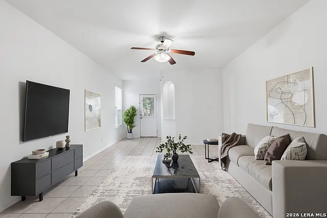 7020 Conroe Ml — Photo 7