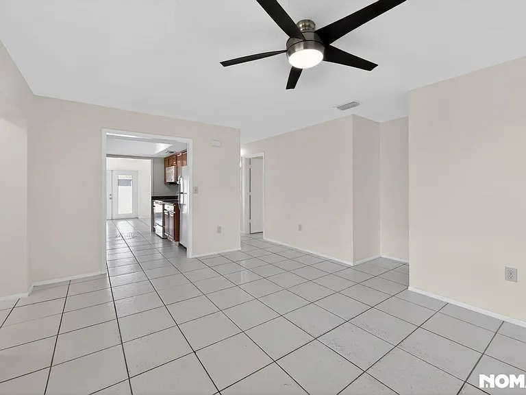 253 Glenwood Ave — Photo 1