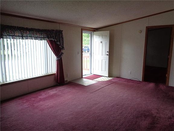 5th image of 147 Pellegrene Dr