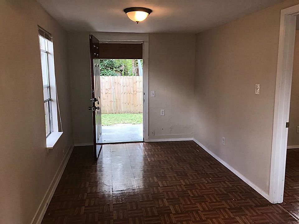 1st image of 7118 1/2 Avenue L