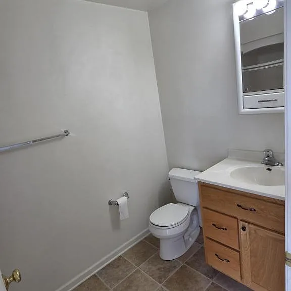 685 Camp St — Photo 17