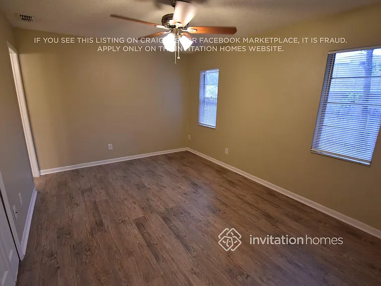 2843 N Bermuda Ave — Photo 8