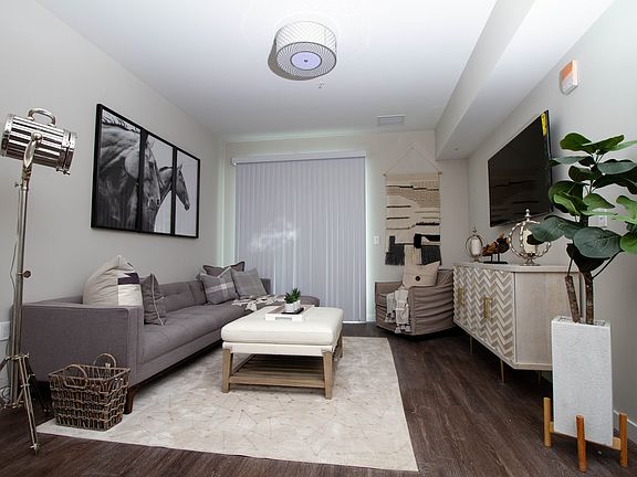 3rd image of 11011 W Otsego St #111