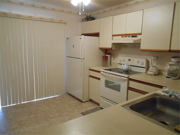 5th image of 4049 Bluff Oak Ct