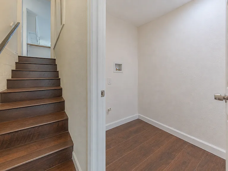 1623 N Vallejo Way — Photo 14