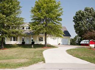 3475 Collie Ct, Cedar Rapids, IA 52411