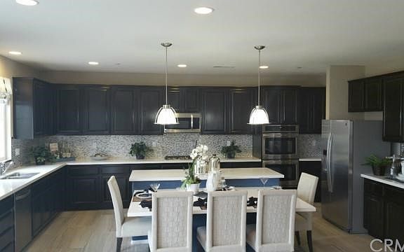 4th image of 27959 Owen Dr