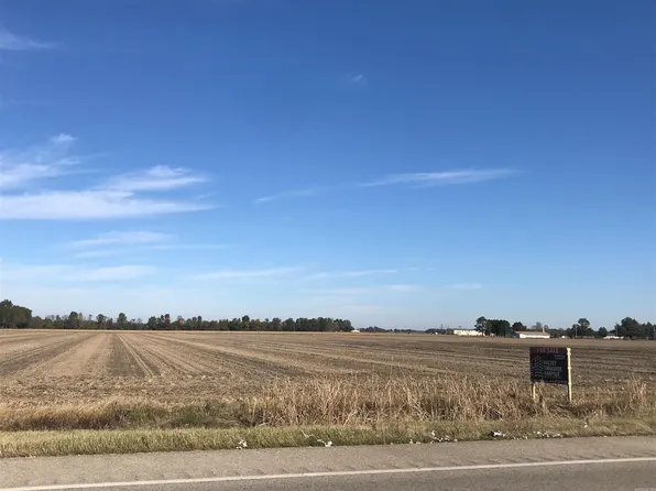 (undisclosed Address), Bay, AR 72411