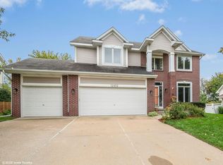 12452 Sunset Ter, Clive, IA 50325