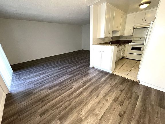 2nd image of 3486 Military Ave APT 3