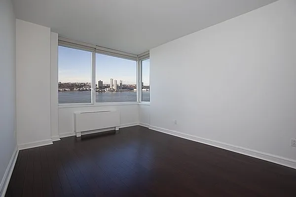 Rented by Nest Seekers International | media 12