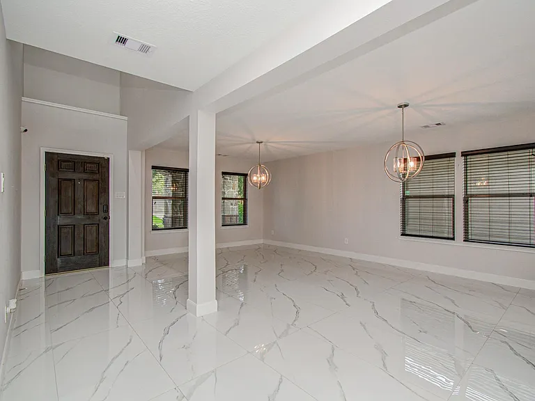 16430 Williamstown Dr — Photo 7