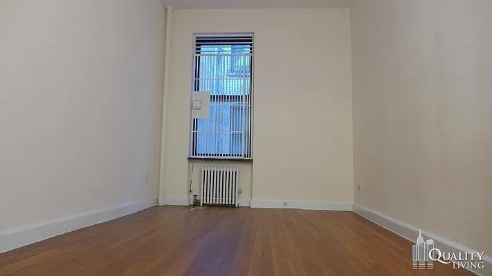 Rented by (Legacy) NY Quality Living Uptown | media 18