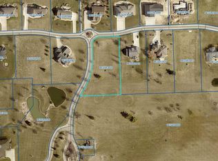 1771-27 Golf Course Blvd, Independence, IA 50644