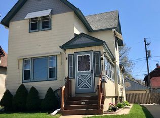 1422 S 80th St, Milwaukee, WI 53214