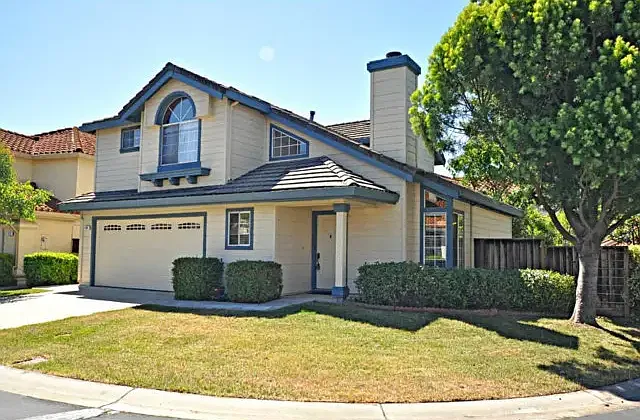 684 Costigan Cir — Photo 12