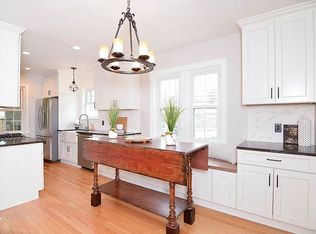 2116 Seminary Rd, Silver Spring, MD 20910